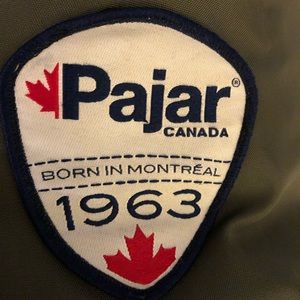 Men’s medium Pajar parka. Barely worn, like new condition.